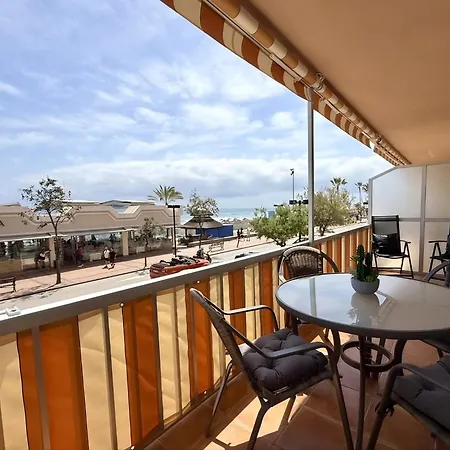 La Caracola Iii Beachfront & Center شقة